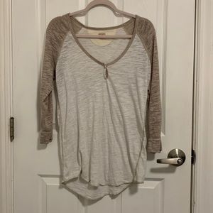 Aritzia | Wilfred Free | Henley Tee, White, Size Medium